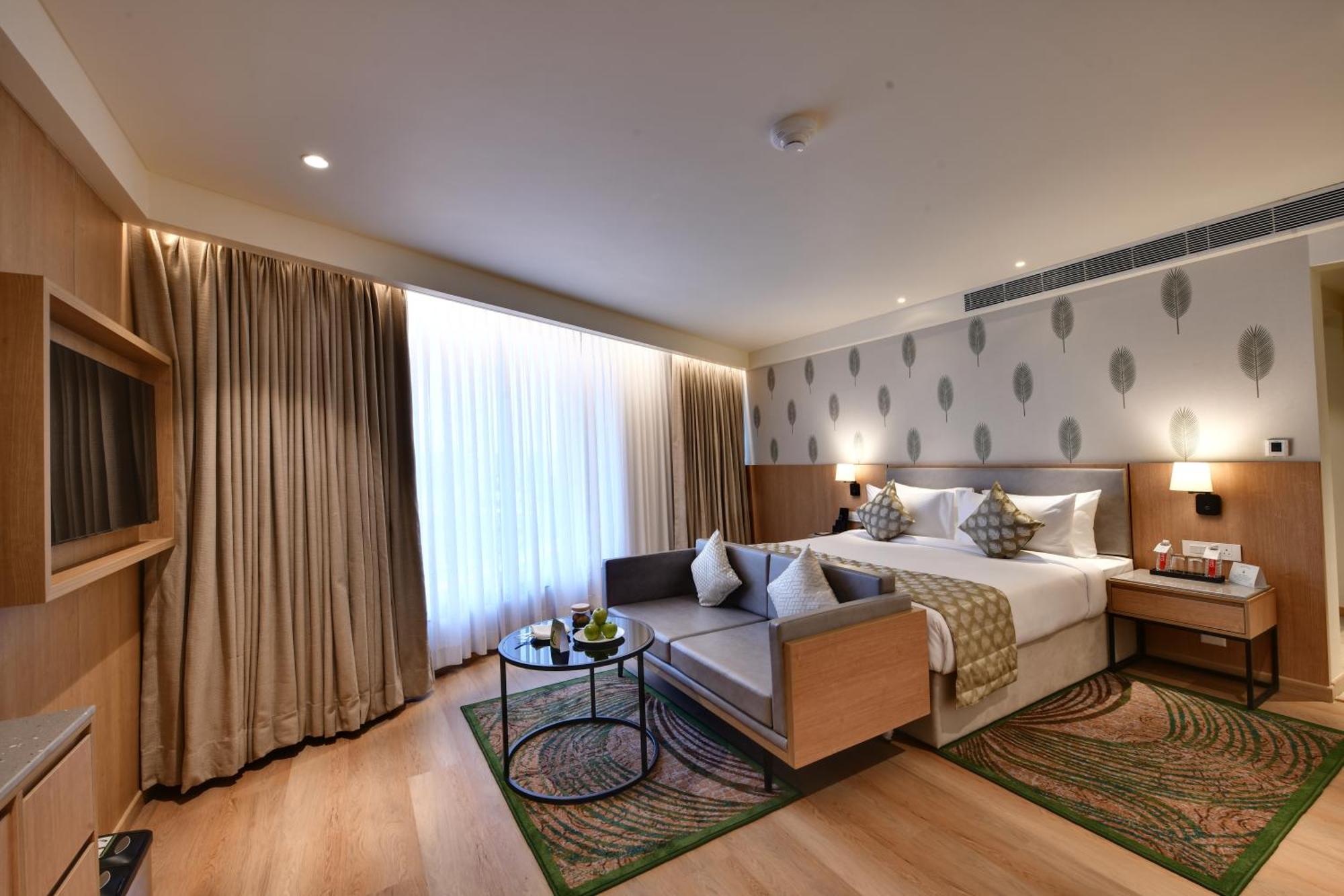 The Fern Residency, Gandhinagar Hotel Buitenkant foto