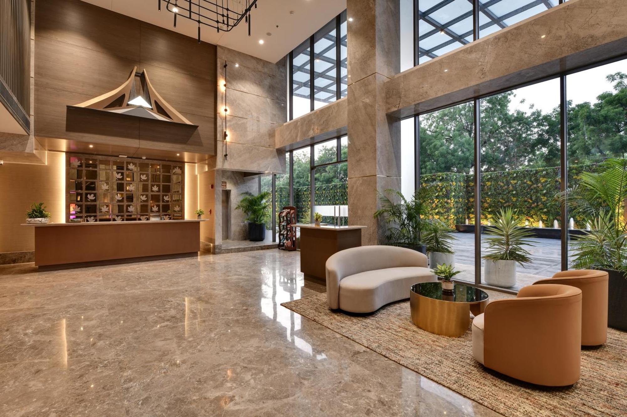 The Fern Residency, Gandhinagar Hotel Buitenkant foto